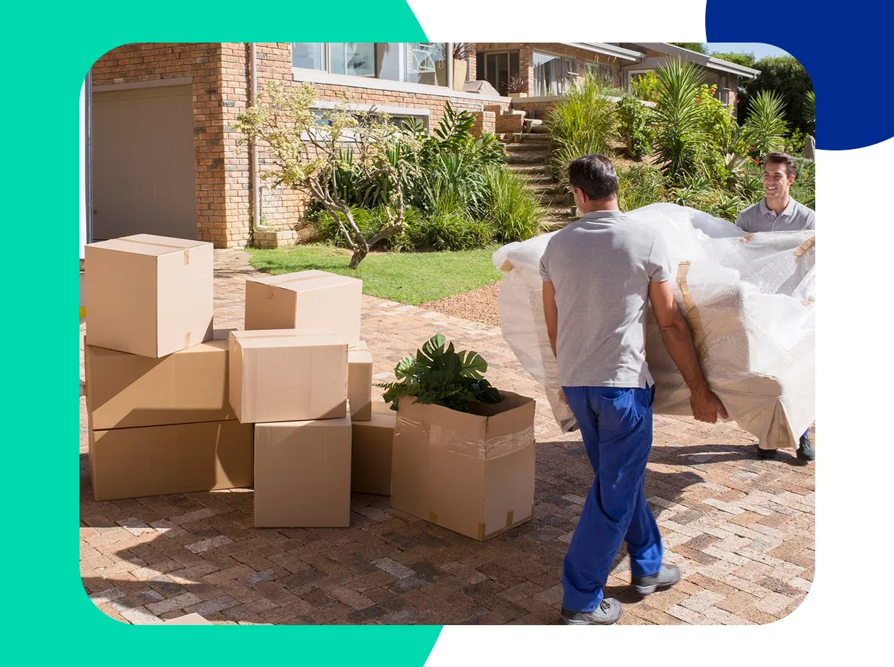 Villa movers loading a truck in Arabian Ranches Dubai